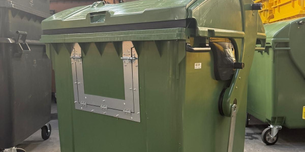 Retour chantier : Livraison de bacs 1100 L